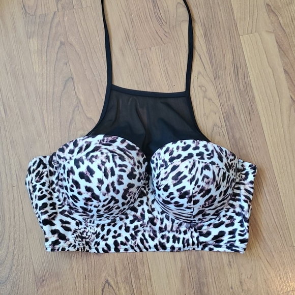 torrid Other - Animal print Bathing suit top 🐆